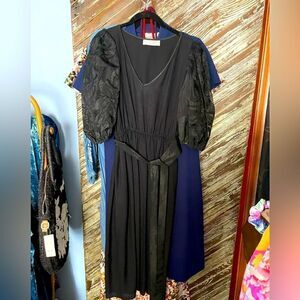 Morton Myles for the Warrens Vintage 1960’s balloon sleeve dress